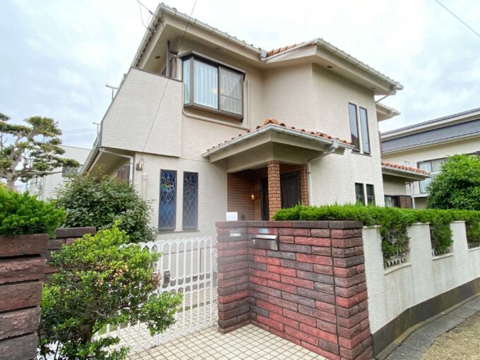 OffBase Walking in Yokosuka Off Base Housing Yokosuka